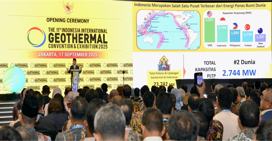 Minister of Energy and Mineral Resources Bahlil Lahadalia delivers a speech at the 11th Indonesia International Geothermal Convention and Exhibition 2025 at the Jakarta International Convention Center (JICC), Senayan, on Wednesday (Sept 17). He stated that Indonesia is one of the world’s largest geothermal energy centers, ranking second after the United States. (Lucky Ebenhaezer)