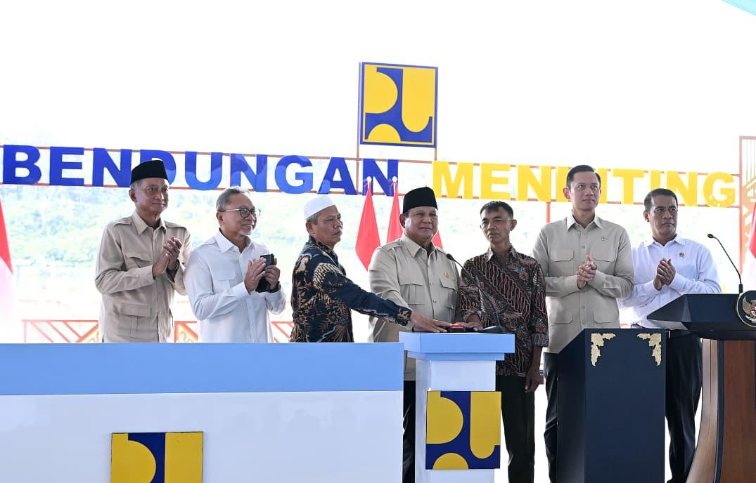 Prabowo inaugurates five dams worth $544m