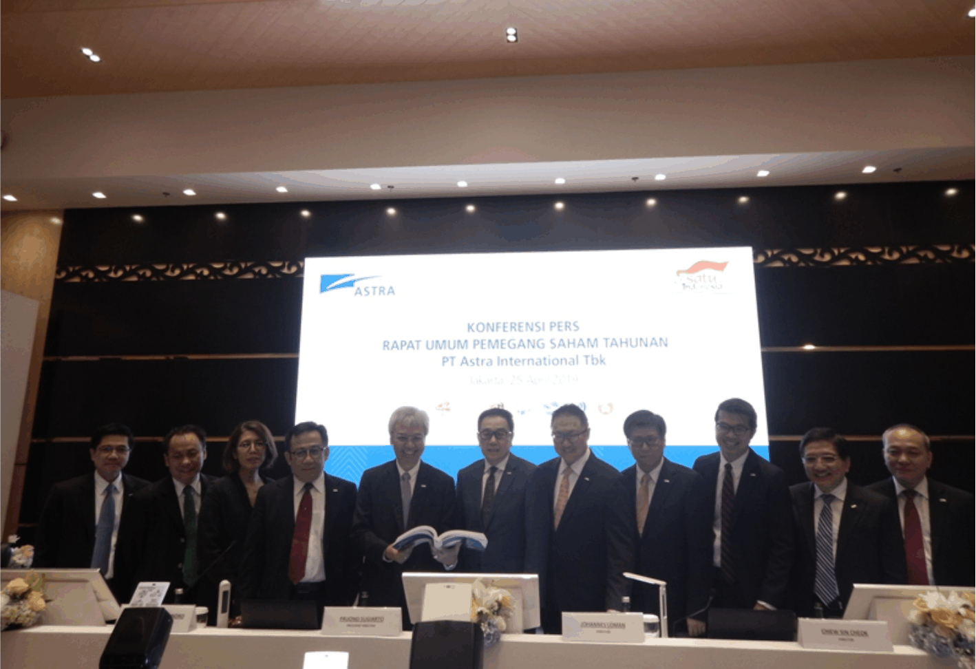 PT Astra International Tbk holds annual shareholders meeting (AGM) on Thursday (25/04) in Jakarta. The board of directors composition changes in line with the changes of the board of directors composition in the subsidiary companies. (Petromindo|Thomas)